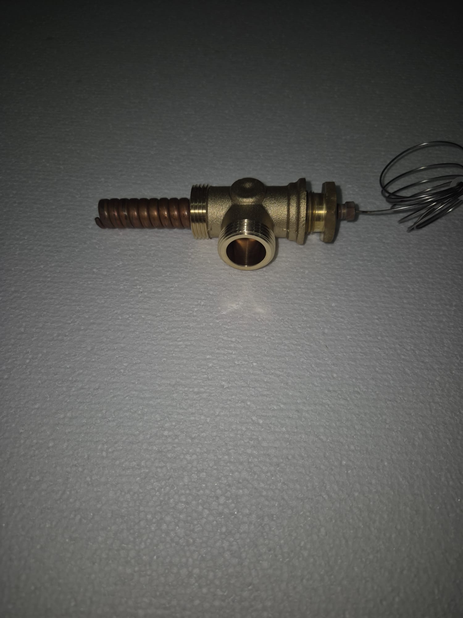 Termostatik Kafa Sensör Bağlantılı Sarı T Parçası